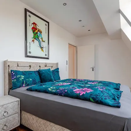 Apartment 10-12 Personen - Luxus Penthouse Zentrum - Thomaskirche *